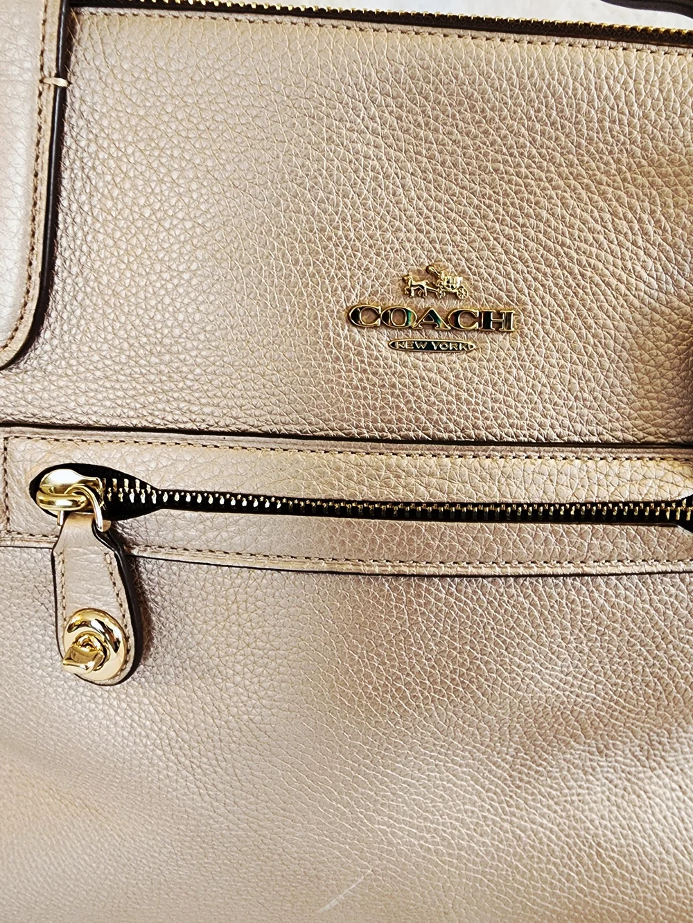 Coach Taylor Tote in metallic pebble leather Blush - Picture 6 of 7